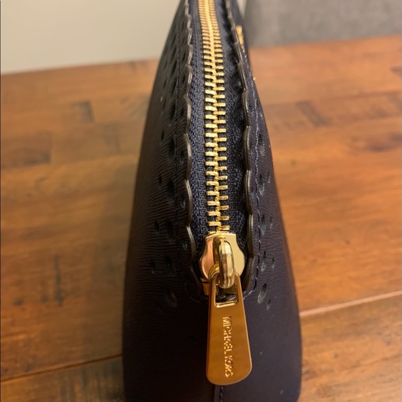 Michael Kors Small Makeup Bag - Navy and Gold - Picture 2 of 3